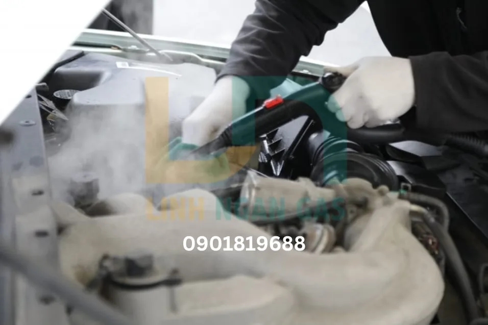 Ứng dụng đá khô CO2 rắn vệ sinh xe hơi